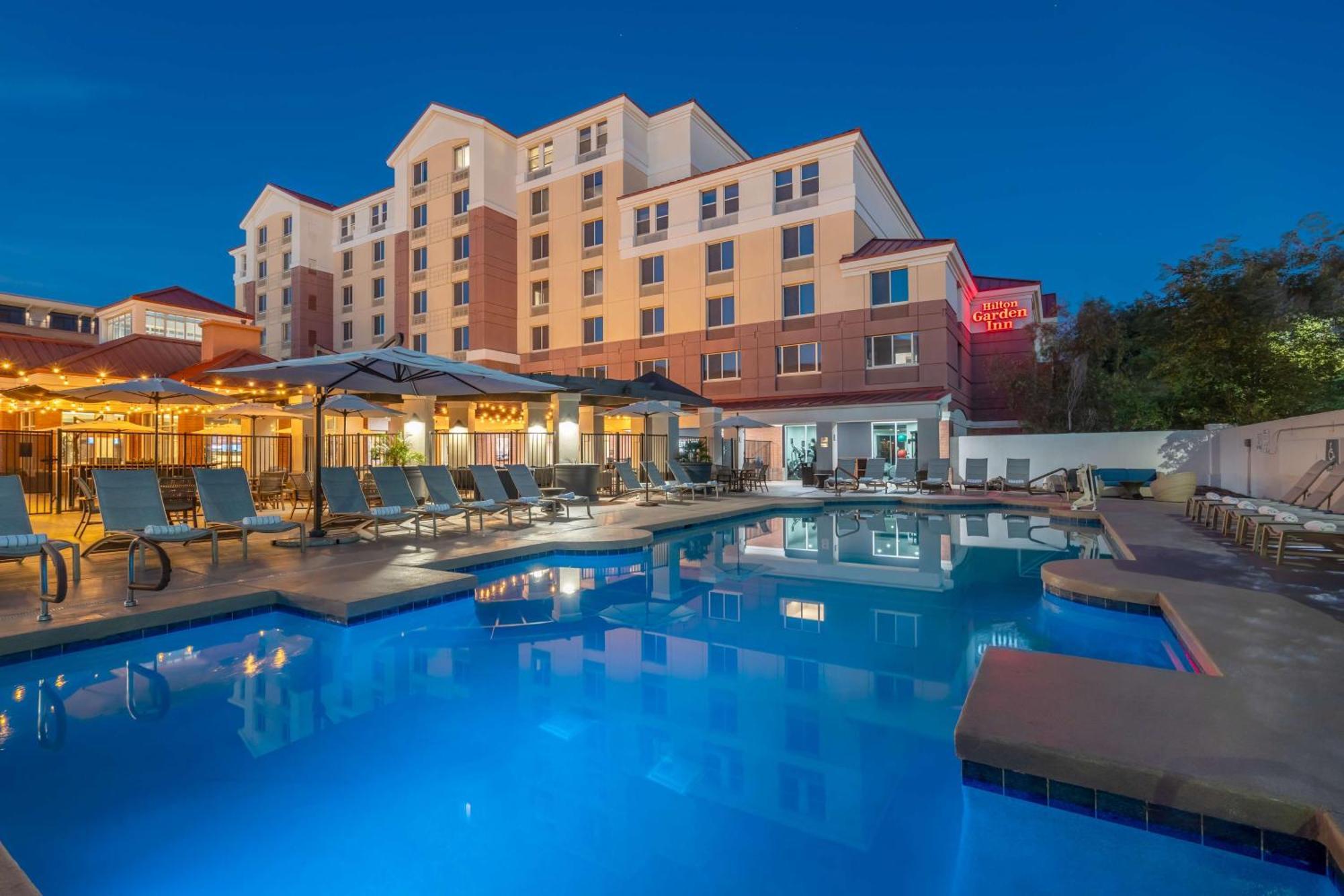 Hilton Garden Inn Scottsdale Old Town מראה חיצוני תמונה